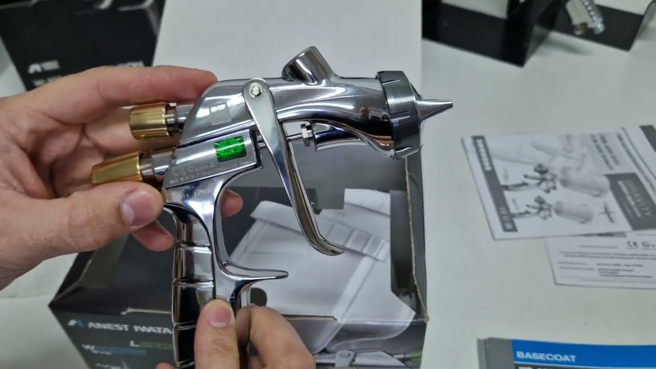 Pistol de vopsit, Anest Iwata Pininfarina WS-400 Evo Base, Pro Kit - cutie carton, cana 600 ml