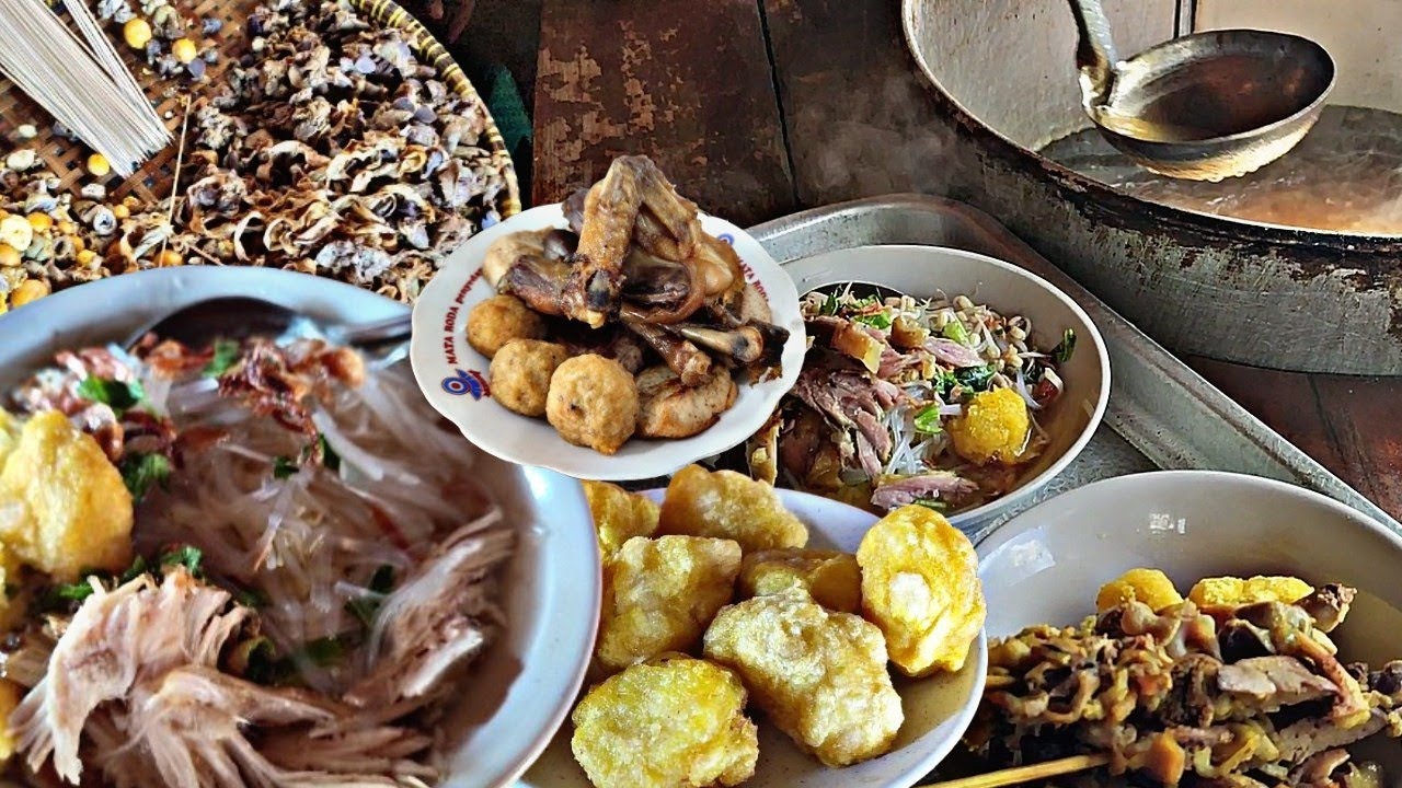 Soto Ayam Kampung Yang Dipadukan Olahan Singkong Menjadikan Soto Ayam Terenak  Yang Anti Mainstream