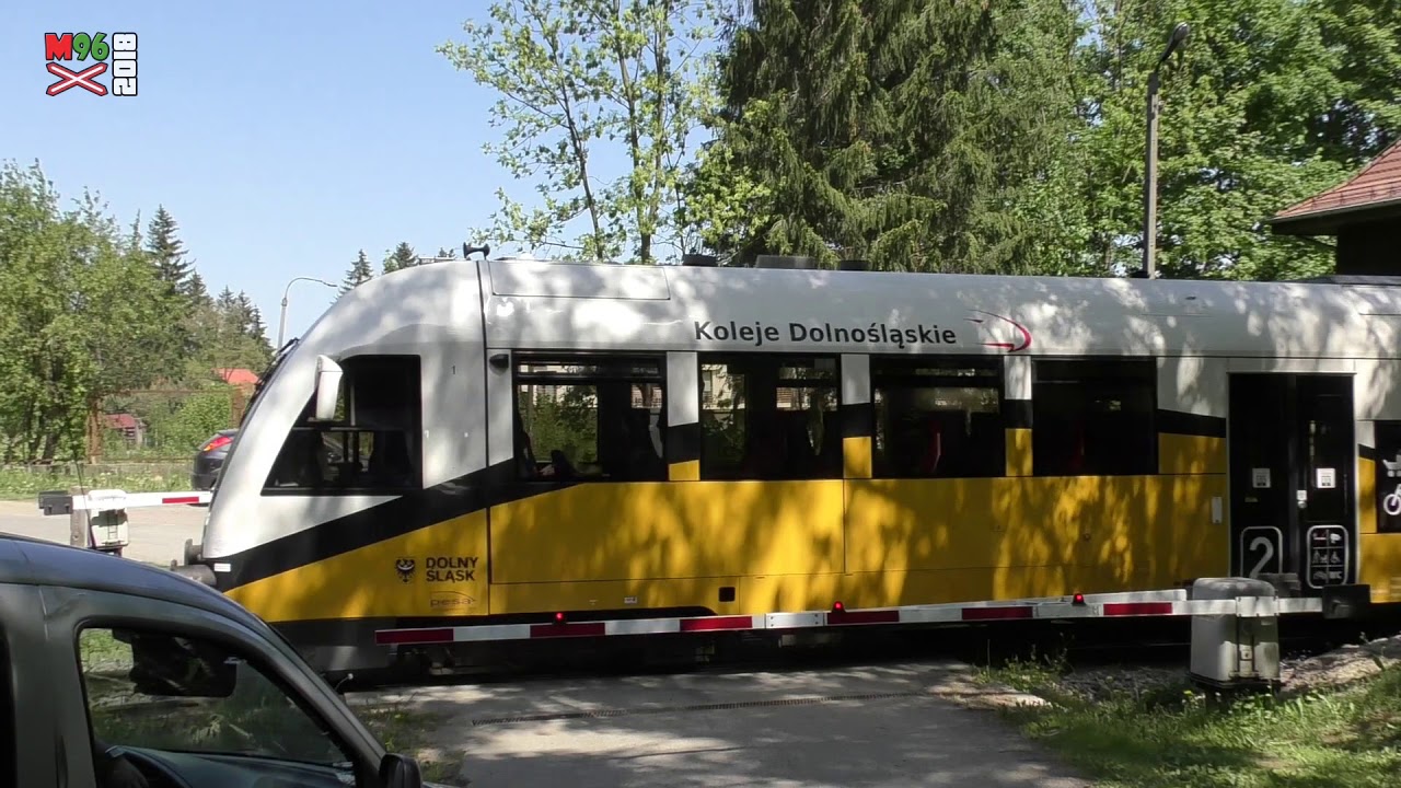 Przejazd kolejowy Polanica Zdrój (PL) - 8.5.2018 / Železniční přejezd / Railroad crossing