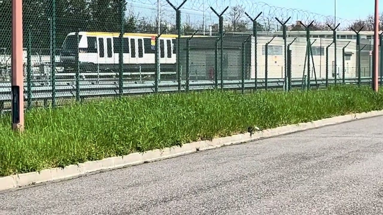 Métro de Toulouse ligne A VAL208 NG3 HP120 et HP121 retrait de voie d’essai au garage de Basso Cambo