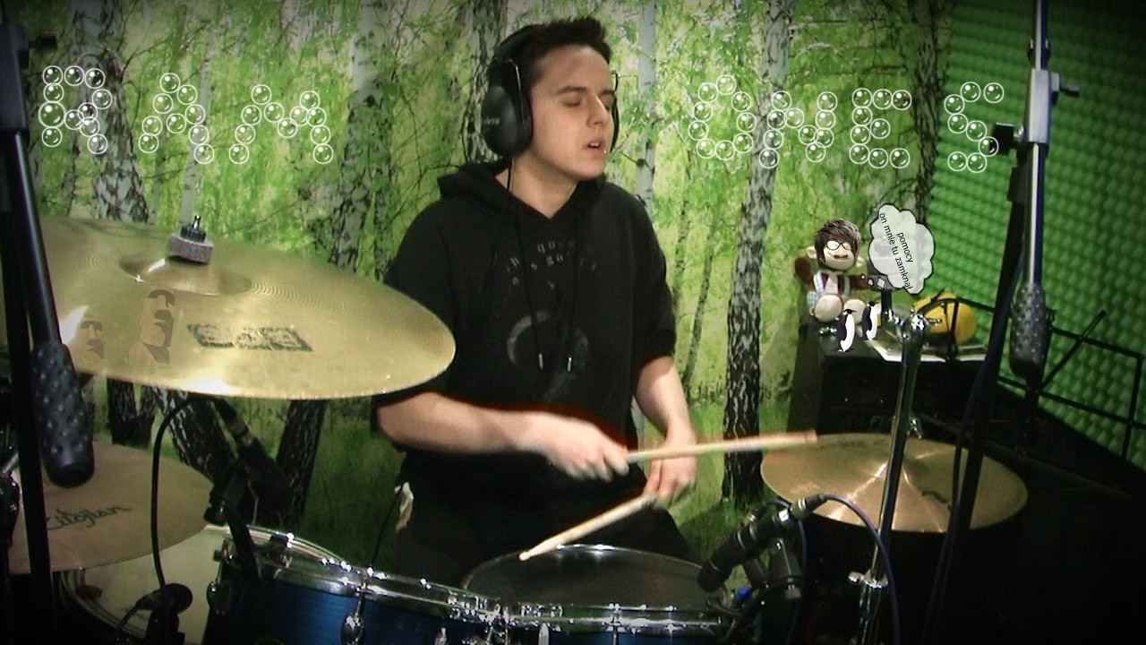 Ramones - Blitzkrieg Bop | Drum cover | Muzyknięty
