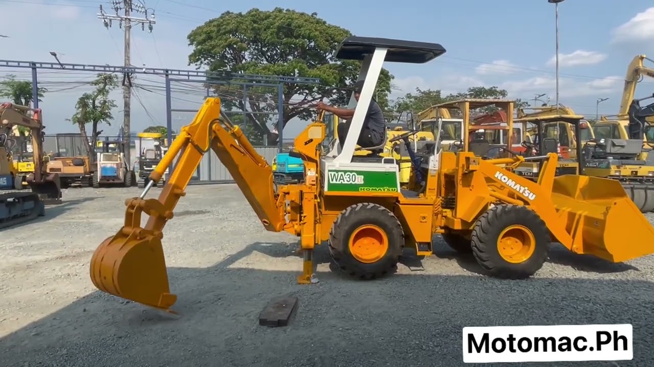 KOMATSU WA30-2 Mini Excavator Backhoe Loader. Original Japan Surplus Unit