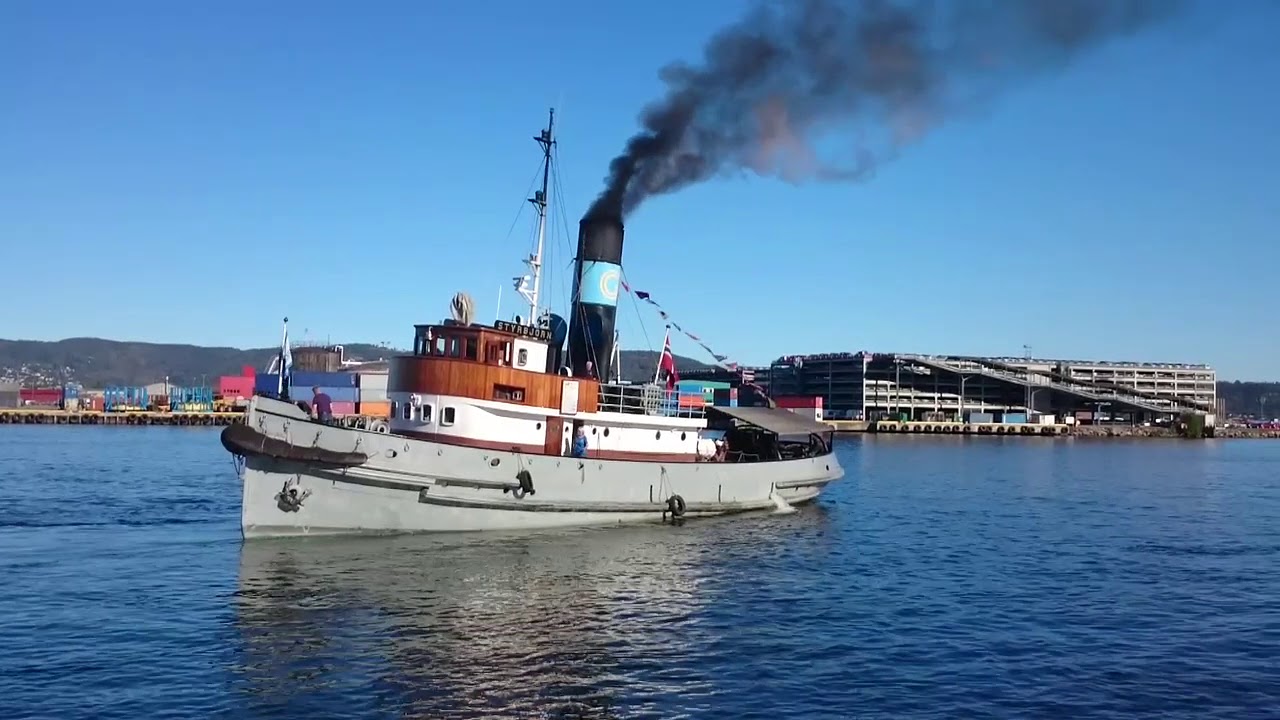 Dampbåten  Ds.Styrbjørn  ved Drammen havn. Steam tugboat in Norway September  2015