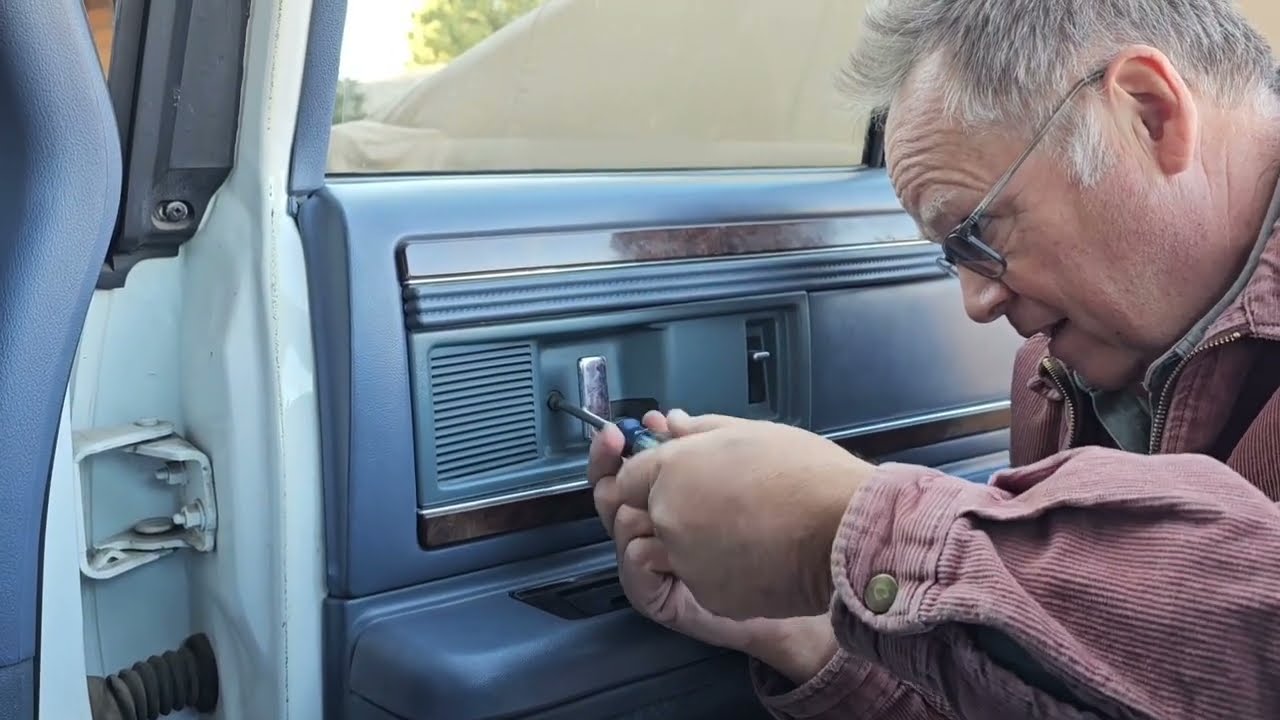 Замена сдвижного окна Buick Roadmaster