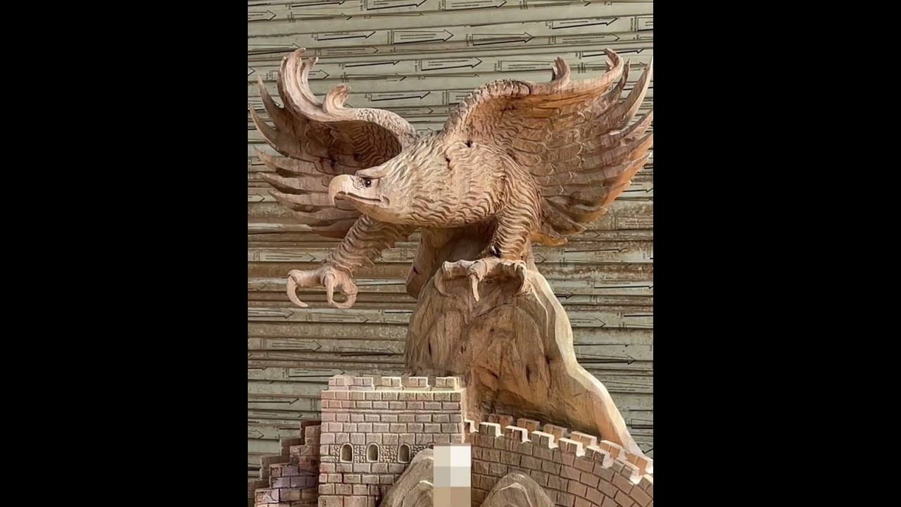 Transforming Red Wood into a Majestic Eagle | Complete Woodcarving Process