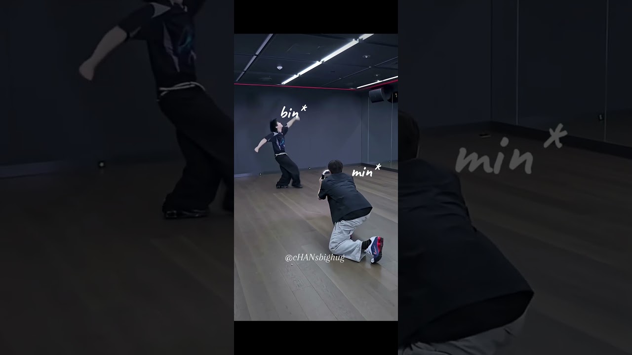 am I the only one who's still unsure about shoes like this? T.T #skz #straykids #seungmin #changbin