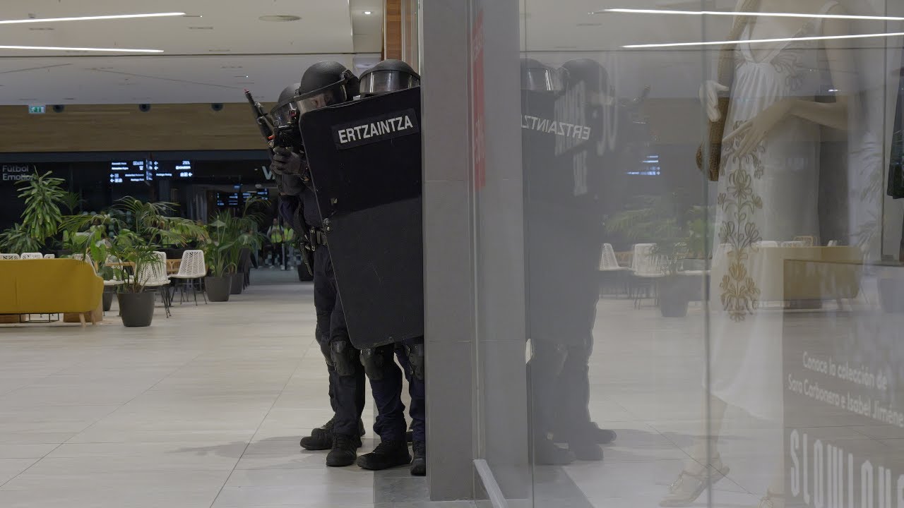 #ERTZAINTZA | Gertaera terrorista baten simulakroa Garberan - Simulacro incidente terrorista