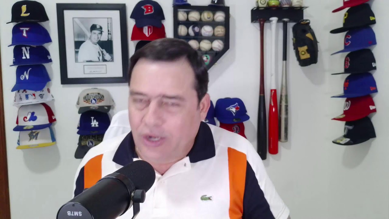 León peleará  Dilmer Mejía y Milkar Pérez 