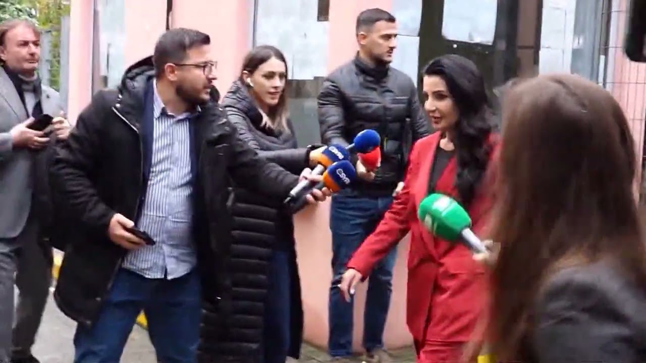 Klan News  - Balluku kërkon heqjen e masës “ndalim për të dalë jashtë”