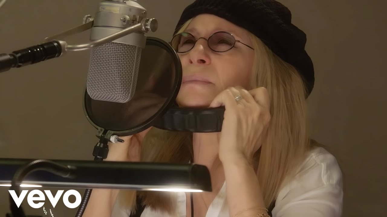 Barbra Streisand - It Had to Be You (Official Video) ft. Michael Bublé