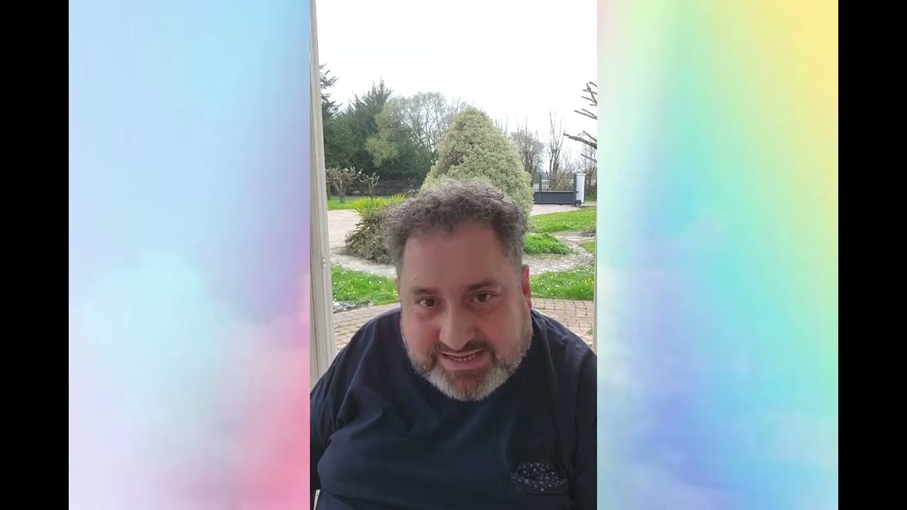 Bonjour, Louer et adorer Dieu dans son intimité pour être régénéré(e) !!