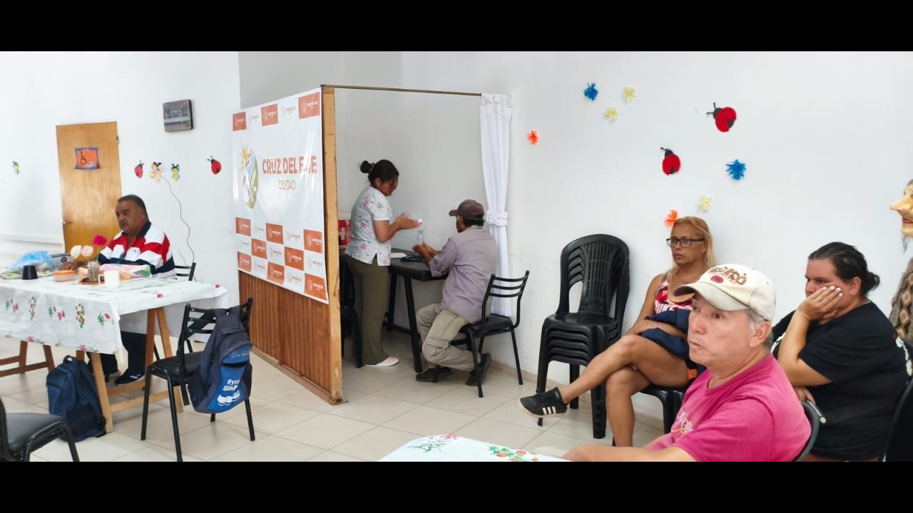 Hogar Renacer en Cruz del Eje: más que un plato de comida, un espacio de contención y amistad