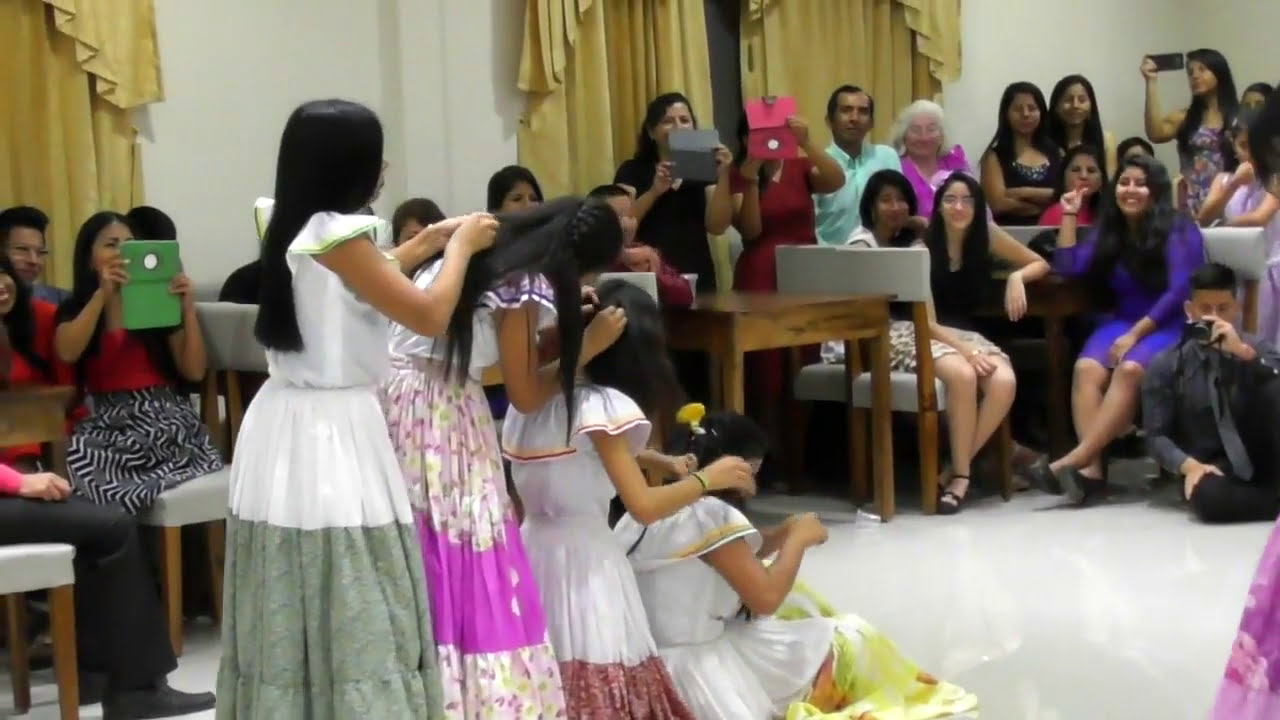 FOLKLORE MANABITA (LOS MONTUBIOS)