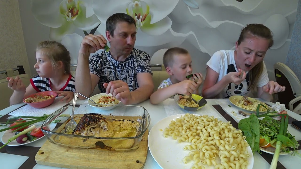 МУКБАНГ ИТАЛЬЯНСКИЕ МАКАРОНЫ С КУРИЦЕЙ 😋И РАСПАКОВКА | MUKBANG ITALIAN PASTA WITH CHICKEN #мукбанг
