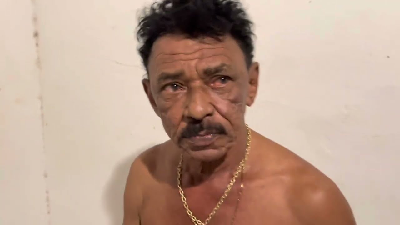 CHARLLES ACORDA TIRINGA PRA DIZER QUE A LUA EST&Aacute; NO C&Eacute;U 😂 | COM&Eacute;DIA SELVAGEM