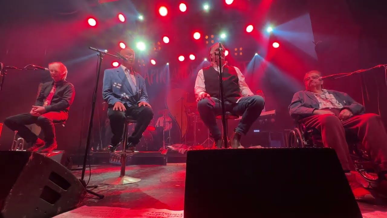 Lapinlahden Linnut 40V | | Tavastia 25.10.2023