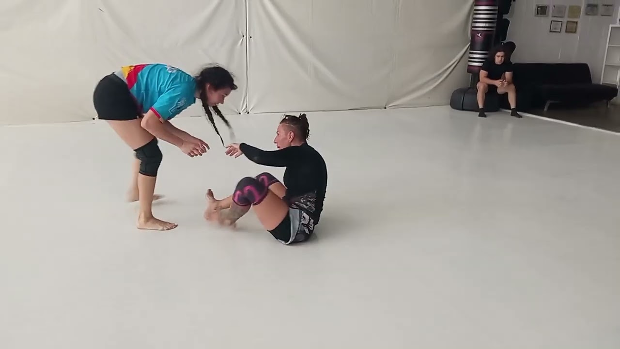 Montero BJJ Team. Fátima Ramos & María Marcado. Entrenamiento.