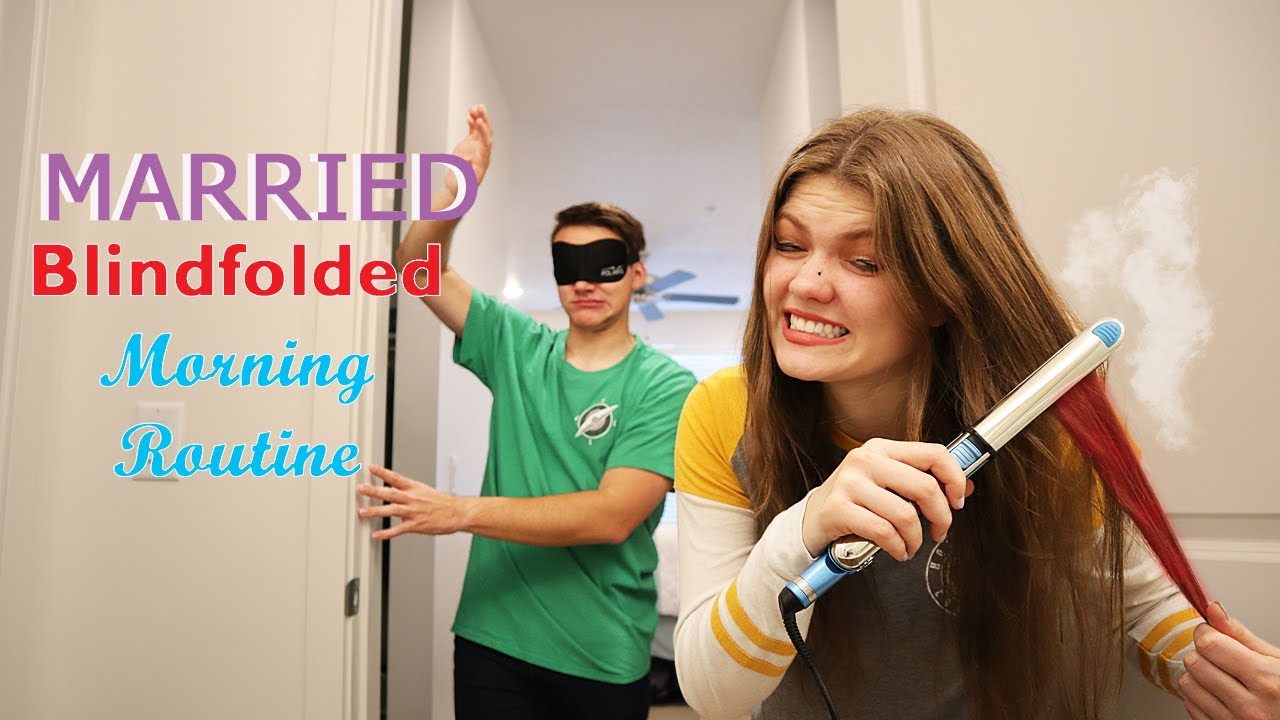 Couples Blindfolded Morning Routine!