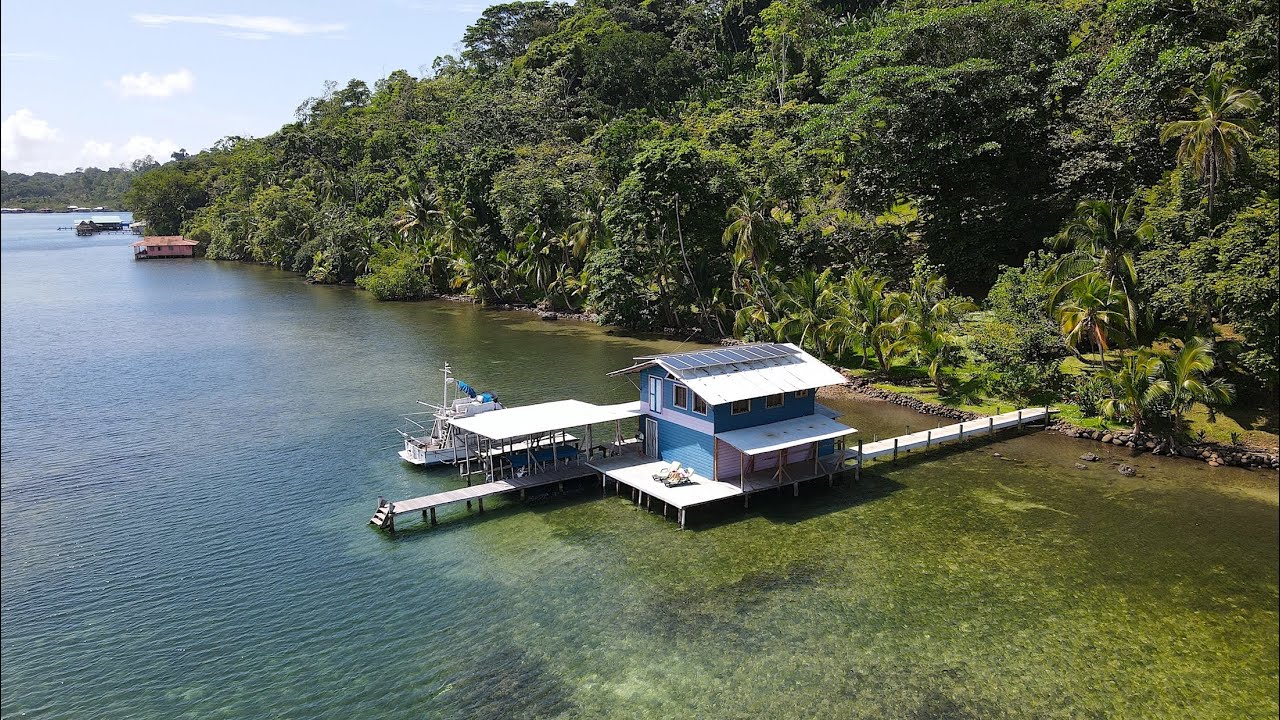 SOLD - 7.1 acre land (2.8Ha), huge Oceanfront, 2 Story House in Bocas del Toro, Panama