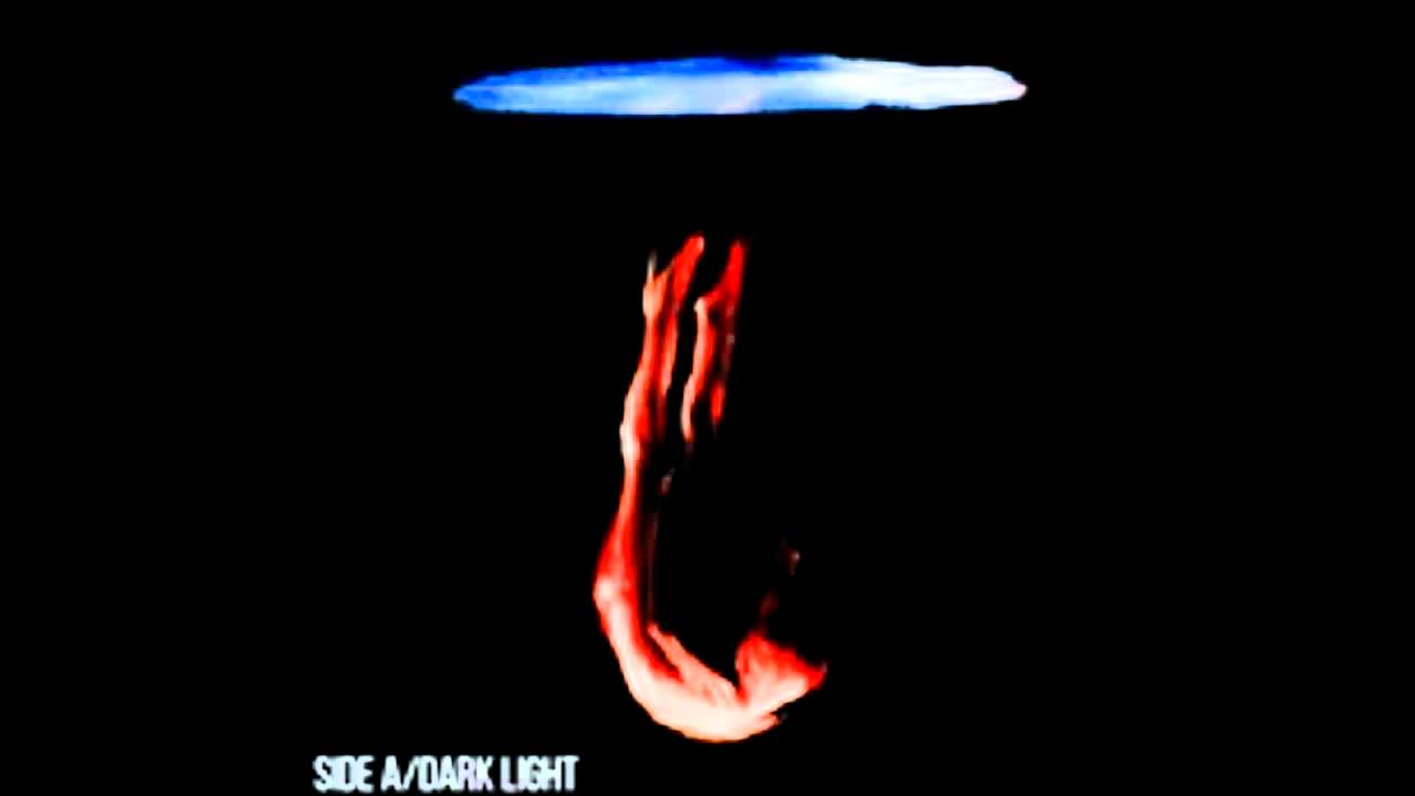 kuroiumi 黒い海 - dark light (2/3)