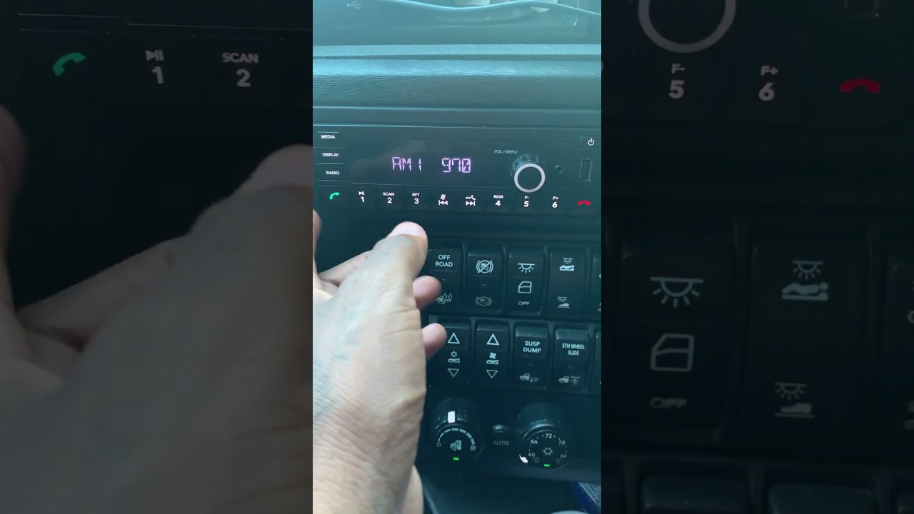 How to connect my phone to the radio in a international #truck #howto #tractor #jesus