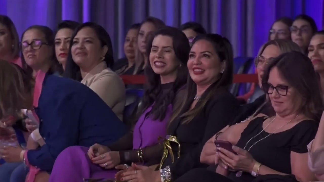 Seja Infinitamente Mais Você: Descubra sua Essência - Angela Sirino