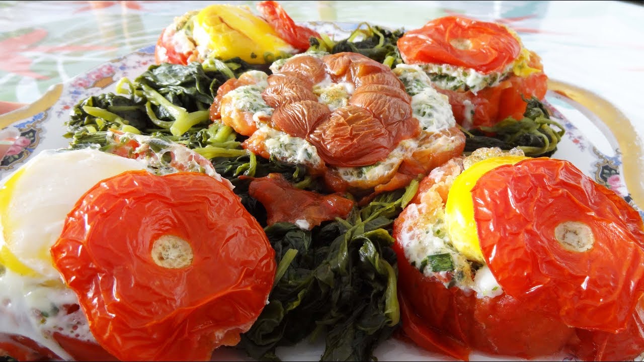 Des tomates farcies aux œufs