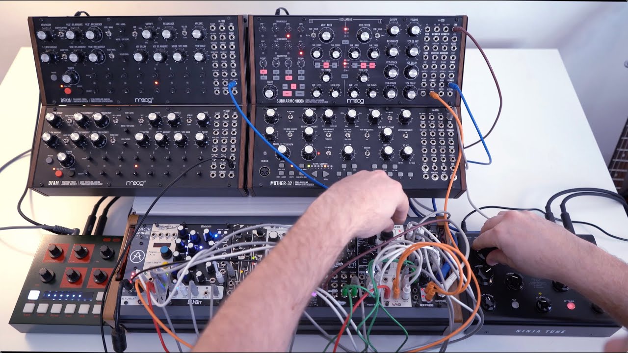 Apocalyptic jam with Moog Subharmonicon, DFAM, Mother 32, Plaits, Manis Iteritas