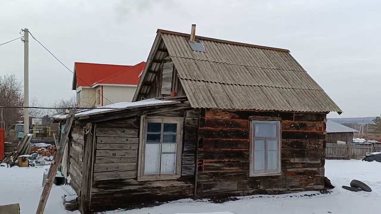 Обычные дни в городе и деревне. Все в трудах