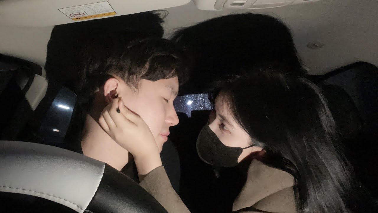 검정면봉 귀청소) 자동차에서 귀청소 받기.여자친구가 해주는 귀청소&헤드마사지 Relaxing ear cleaning.耳そうじ