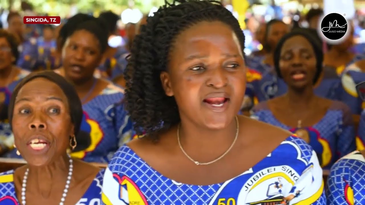 Hiki ni Chakula Kweli - Kwaya ya Shirikisho Jimbo Katoliki la Singida | Jubilei Miaka 50 Jimbo