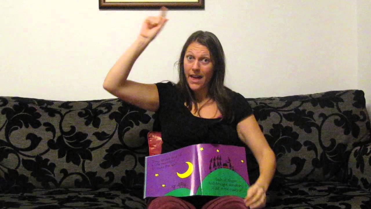 Meg and Mog - British Sign Language (BSL) and speaking