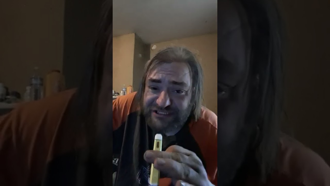 Strange Clouds  Lemon OG 2G Disposable Delta 8 Cart 1800MG Of THC