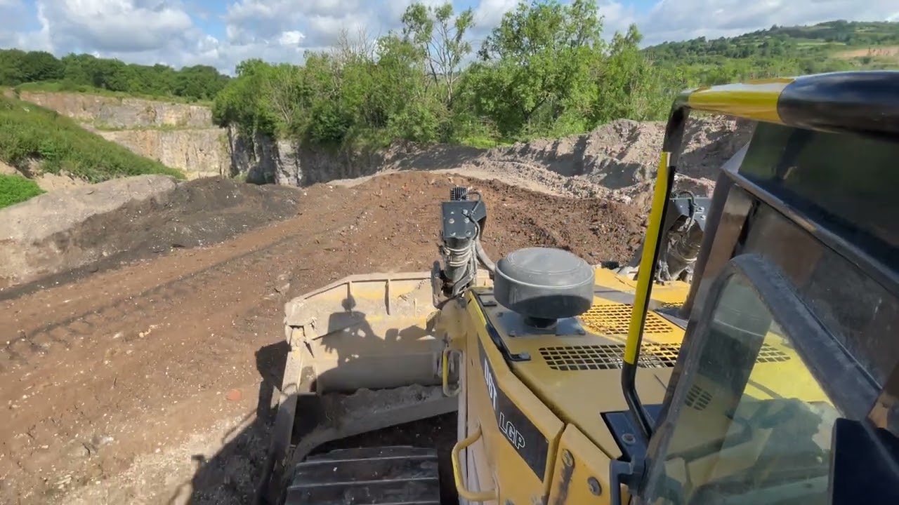 CATERPILLAR D6 RAMPING DOWN A BANK WITH CAB CAM! OPERATORS VIEW!