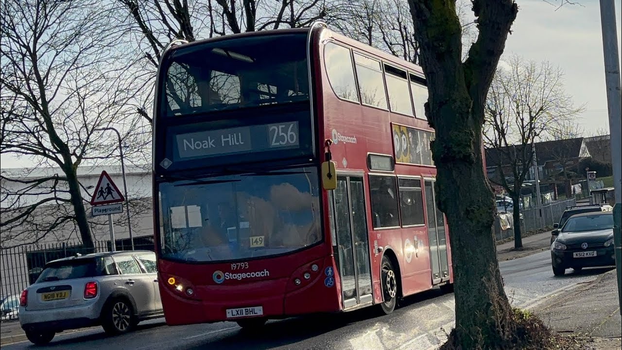 ADL Enviro400 Stagecoach London 19793 LX11BHL Route 256 Noak Hill 