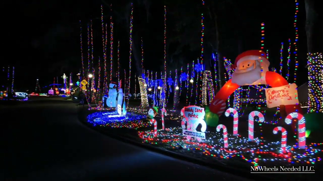 Blackhawk Bluff Christmas Lights display 2024