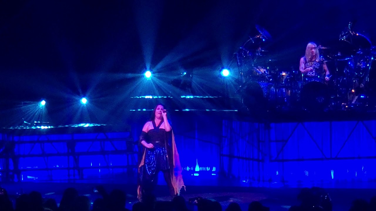 Evanescence - Lose Control (Live at YouTube Theater)