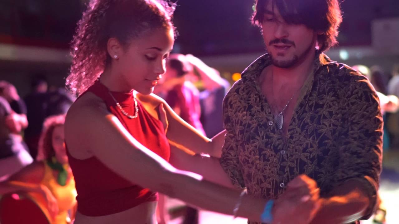 00037 RZCC 2016 Fernanda and Kamacho ~ video by Zouk Soul