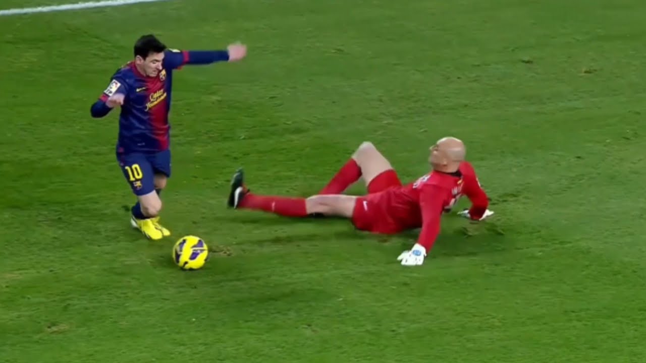 Messi Legendary Solo Goals That Can&rsquo;t Be Repeated!