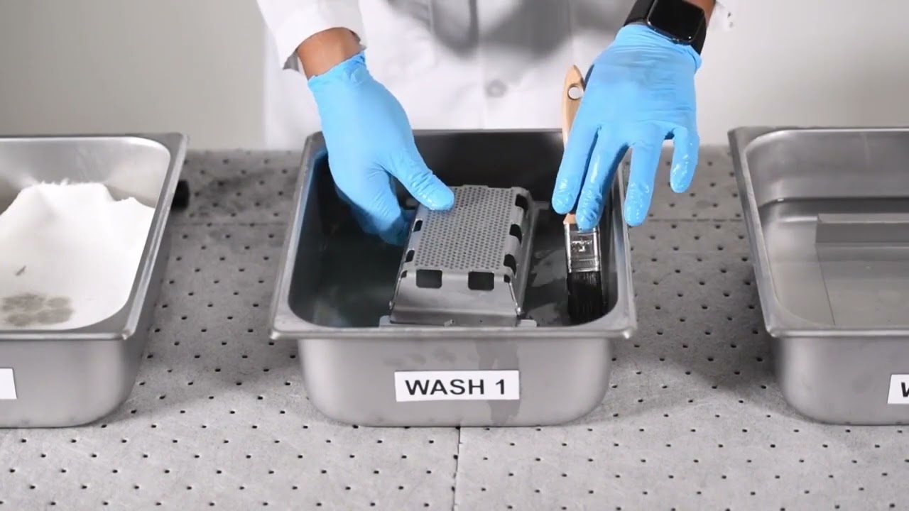 Clean a Figure 4 Print Platform