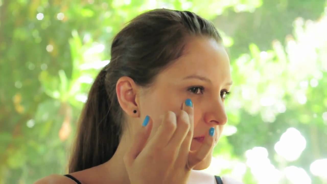 C&oacute;mo aplicar el iluminador /How to apply illuminator