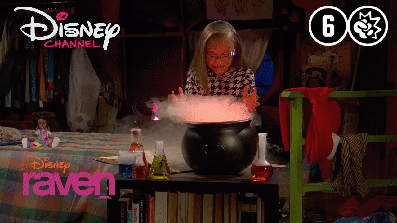 Raven | Une Poupée Réaliste ! | Disney Channel BE