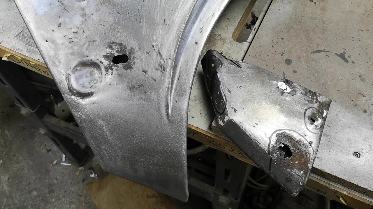 1977 Polo MK1-Restoration project Ep.9 Fender repair