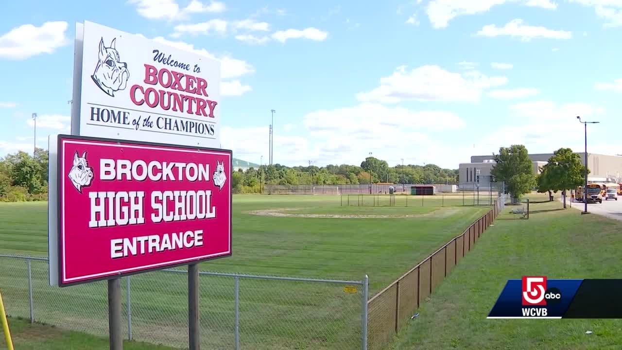 $18M school budget deficit blamed on 'inept' leaders, 'fancy accounting'