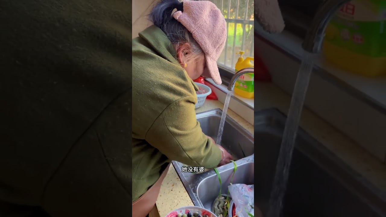 跑了半条街都没有蹭到饭，转头就撞进一份实打实的热情 原来福气足的人，连待人都带着光#蹭饭专业户 #乡村烟火气最抚凡人心 #乡村美食记录生活 #真实乡村生活记录 #乡村生活