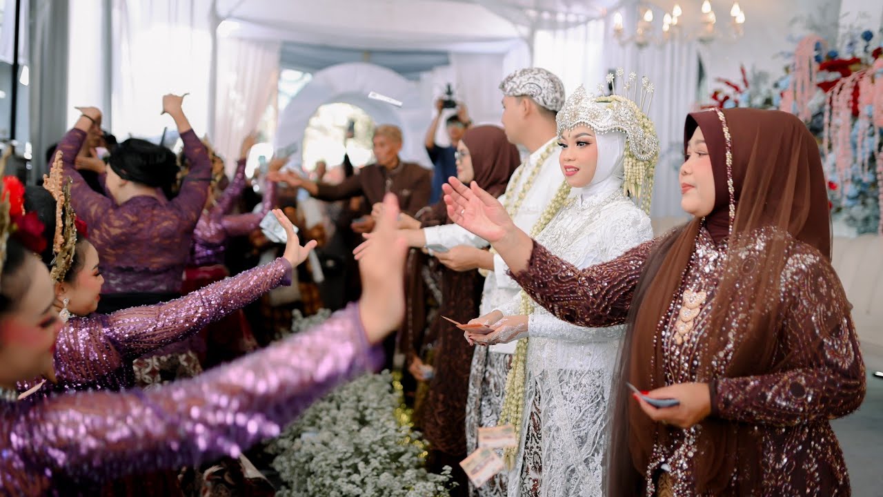 Lengser dan akad nikah Aan Anjani & Budi permana ragawacana
