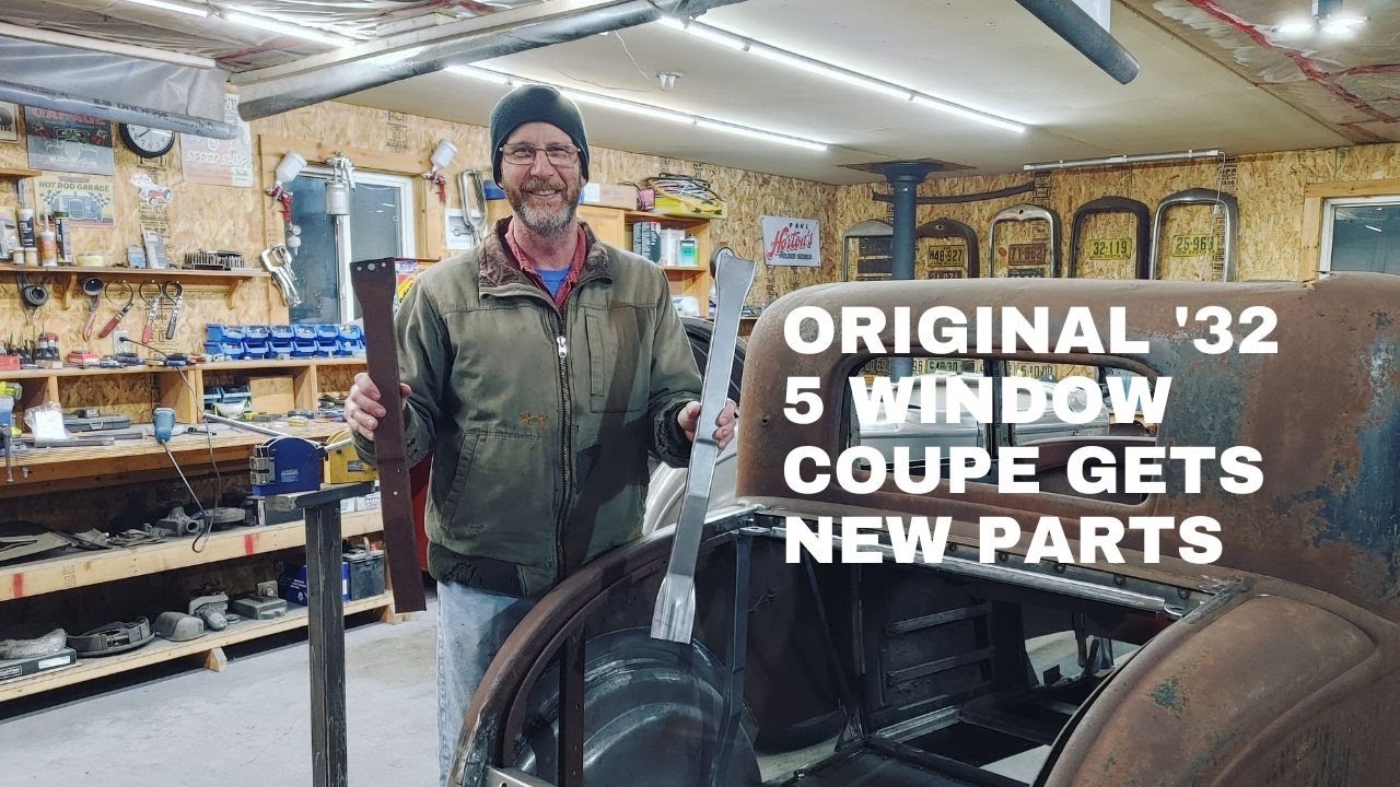 1932 5 Window Coupes - Installing the hinge pins and trunk support brackets.