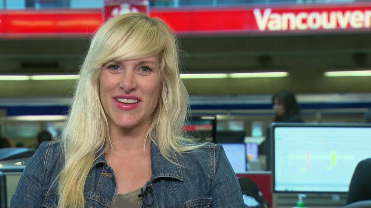 Walk Off the Earth singer kicked off United flight over crying toddler