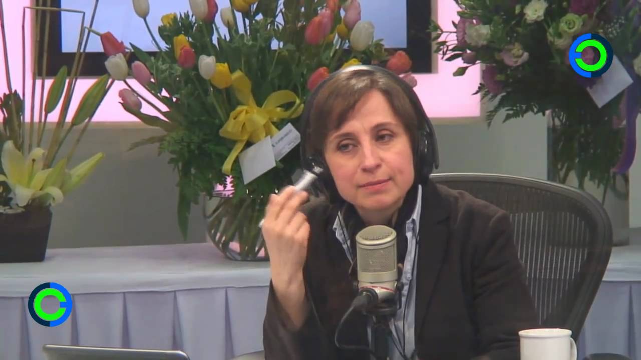 Carmen Aristegui regresa a su cabina de radio en MVS Noticias