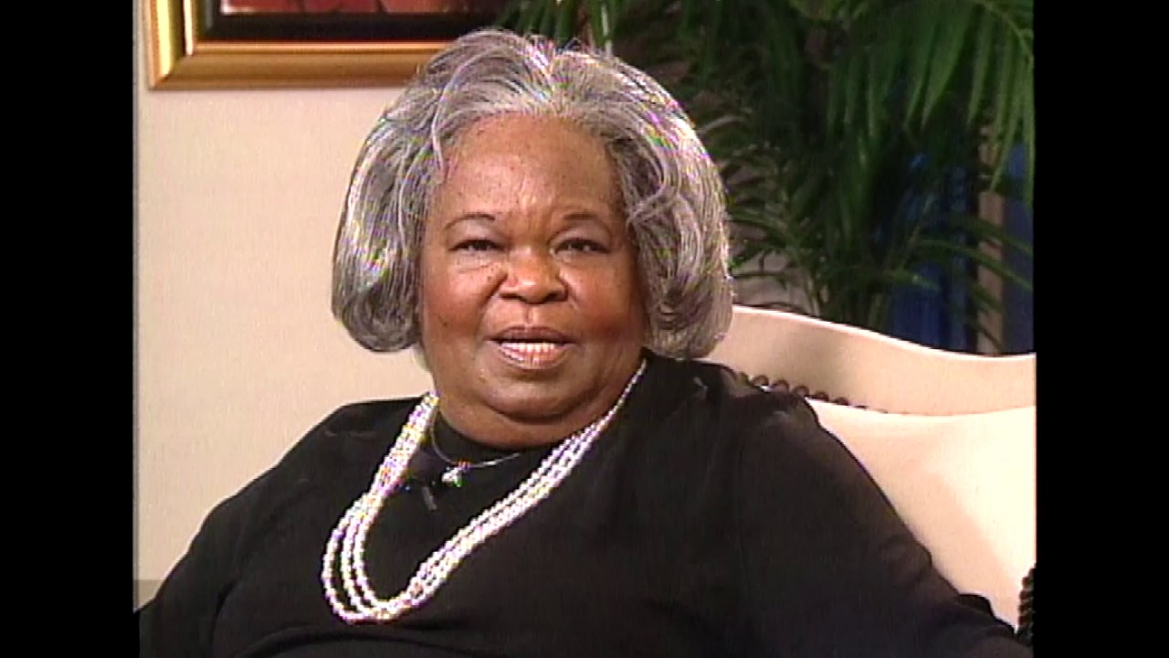 Carole Meekins goes 1-on-1 with Oprah Winfrey's mother